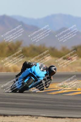 media/Mar-12-2023-SoCal Trackdays (Sun) [[d4c8249724]]/Turn 15 (145pm)/